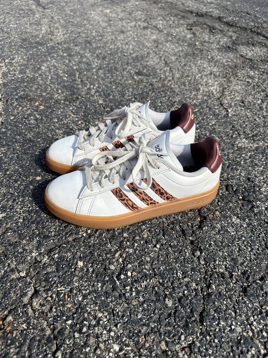 adidas Shoes - Adidas Grand Court 2.0